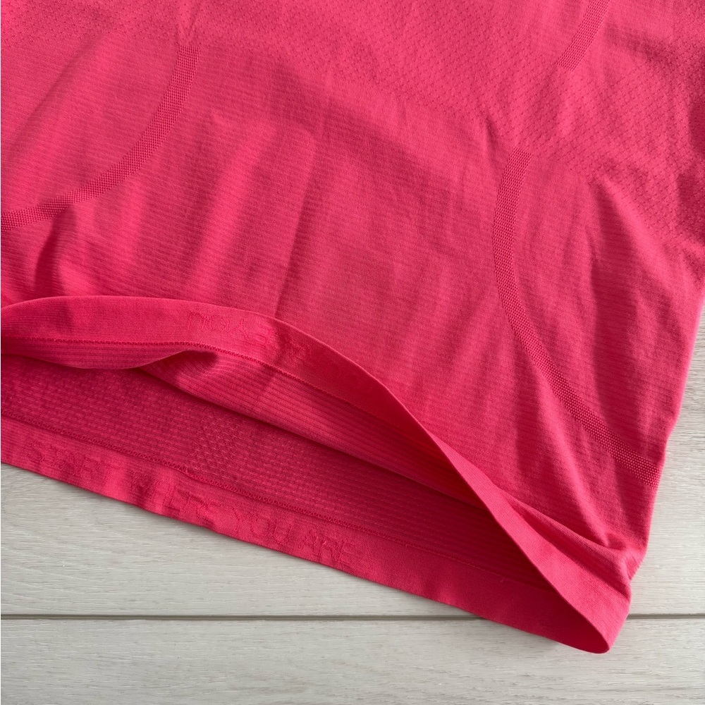 SOLD Lululemon Swiftly Tech Racerback Hip Length Tank Top Lipgloss Pink - Picture 5 of 5
